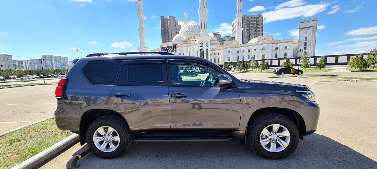 Toyota Land Cruiser Prado-2 Toyota Land Cruiser Prado-2